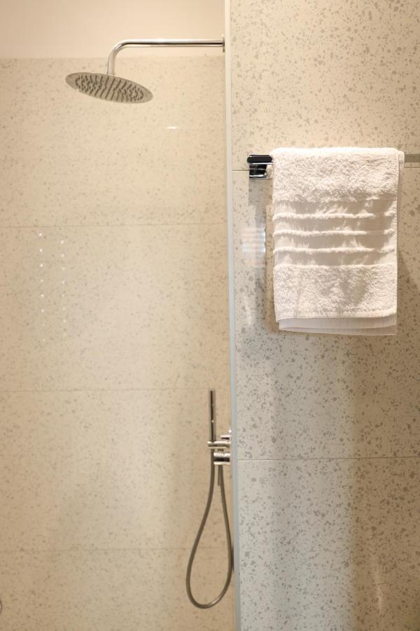 Urban Stay Tirana Deluxe Dış mekan fotoğraf