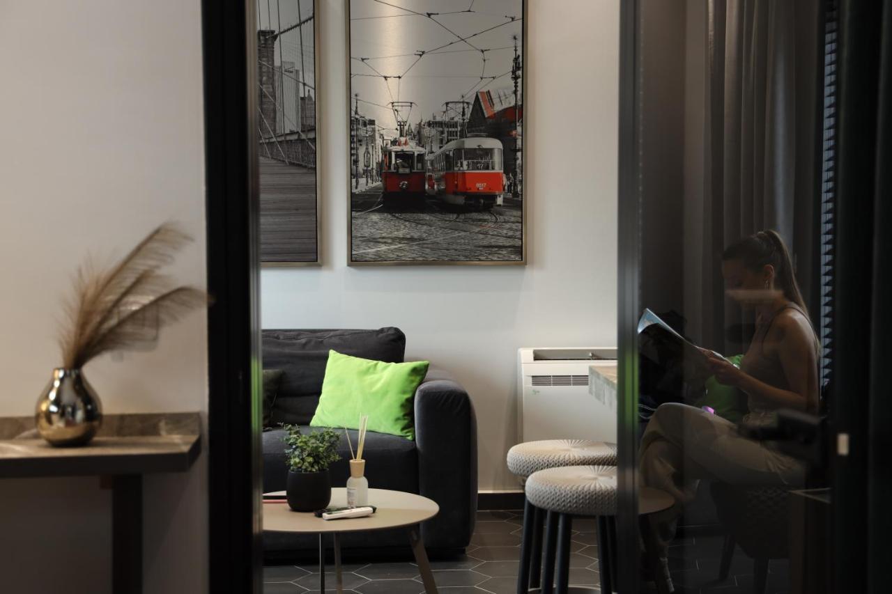 Urban Stay Tirana Deluxe Dış mekan fotoğraf